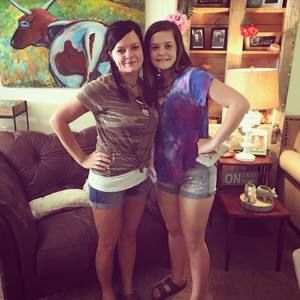 Meet your Posher, Amie